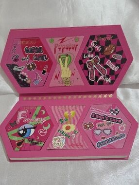 Kevin & Coco "Nobody is Perfect I'm Nobody" 32 Colors Face Palette Makeup Set